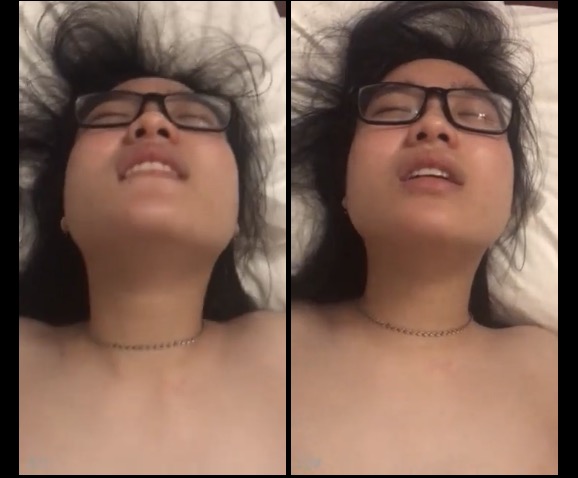 Em học sinh lớp 11 hứng bím